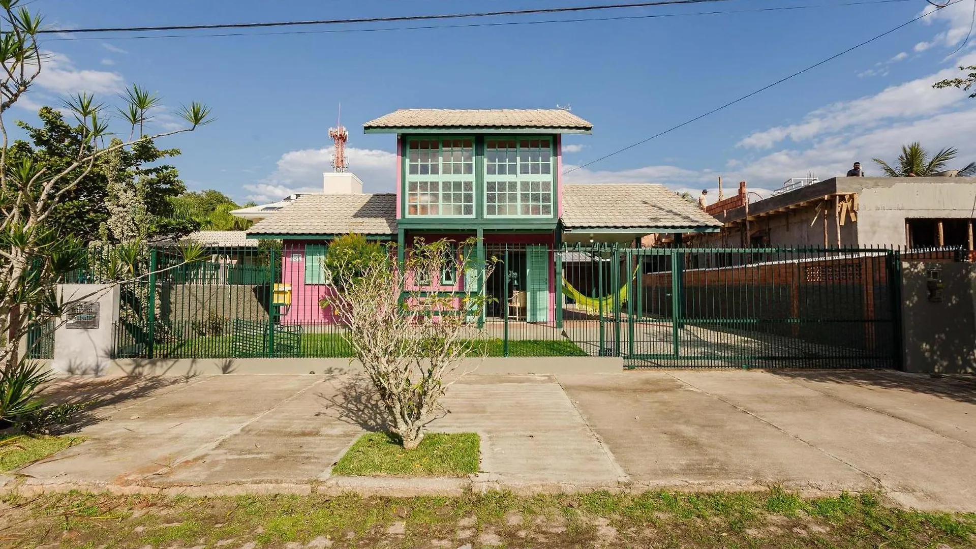 度假居 Sobrado Agradavel C/ Churrasq. 90M Do Mar Rdd657 Florianópolis