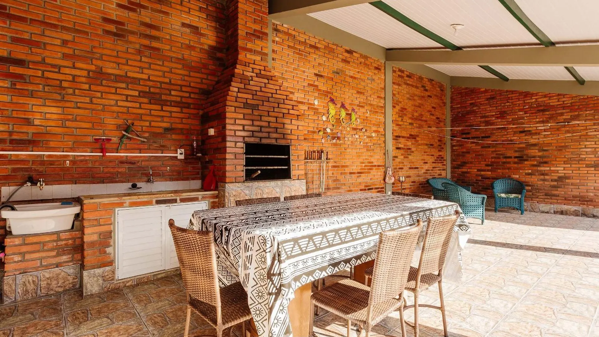 Sobrado Agradavel C/ Churrasq. 90M Do Mar Rdd657 Florianópolis 巴西